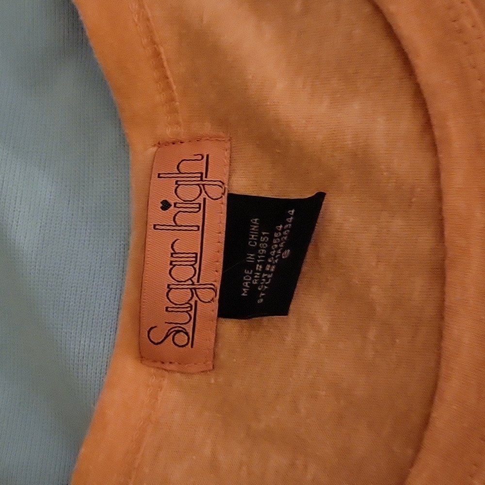 Woman's top - Picture 3 of 7